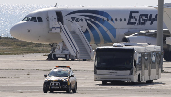 EgyptAir-ի կորած ինքնաթիռը, հավանաբար, ընկել է Միջերկրական ծովը. Associated Press
