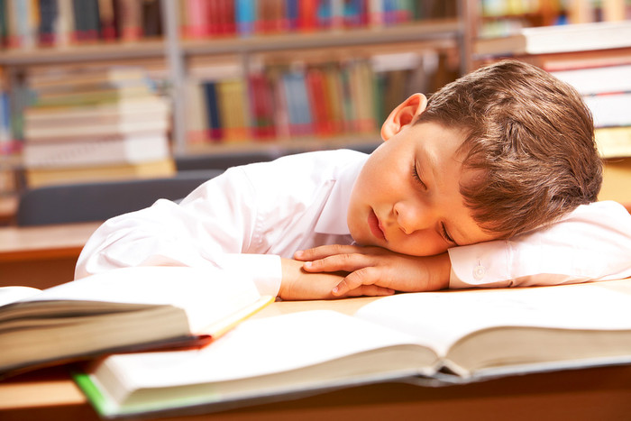 Հետազոտություն. Հայ դեռահասների 4%-ը միշտ քաղցած է քնում կամ գնում դպրոց