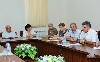 ԼՂՀ խորհրդարանականները ներկայացել են հաղորդումներով