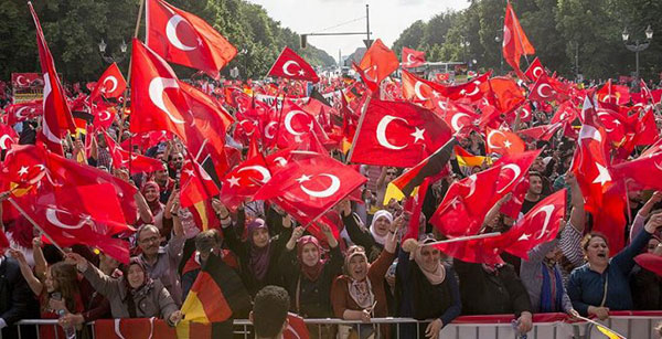 Գերմանիայի թուրքական համայնքը ևս մեկ բողոքի հանրահավաք է անցկացրել. Sozcu.com