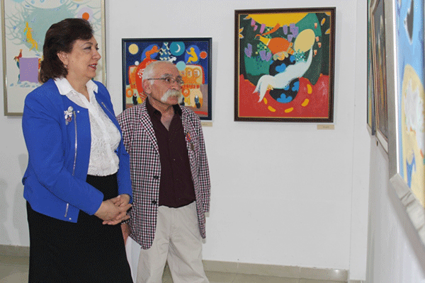 Տեղի ունեցավ նկարիչ Էդուարդ Վարդանյանի և նրա դստեր՝ Ամալյա Վարդանյանի գեղանկարչական աշխատանքների ցուցահանդեսի բացումը