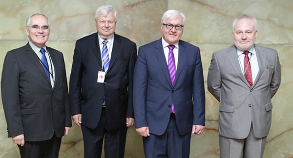 Գերմանիայի ԱԳ նախարարը հանդիպել է ԵԱՀԿ ՄԽ համանախագահներին և քննարկել պետերբուրգյան հանդիպման արդյունքները