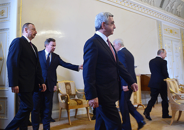 Մեկնարկել է Հայաստանի, Ռուսաստանի և Ադրբեջանի նախագահների հանդիպումը
