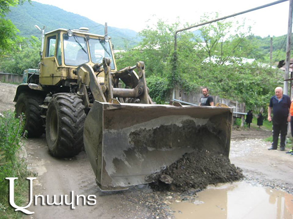 Սելավները քանդել են Իջեւանի ճանապարհները (Ֆոտոշարք)