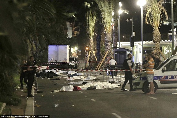 Նիսի ահաբեկչությունն իրականացրել է «Իսլամական պետությունը». The Daily Mail