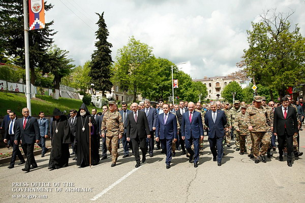 Թող հարցնեն եւ համոզվեն, որ Արցախում ոչ ոք մի թիզ տարածք անգամ չի զիջում. «Հրապարակ»