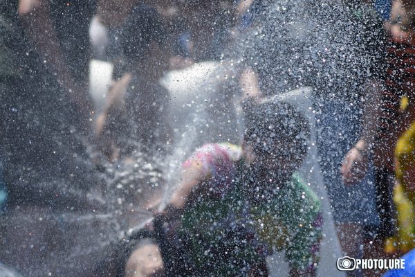 Residents of Yerevan celebrate Vardavar water festival