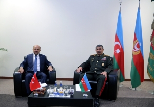 Զաքիր Հասանովը հանդիպել է Թուրքիայի պաշտպանության նախարարին