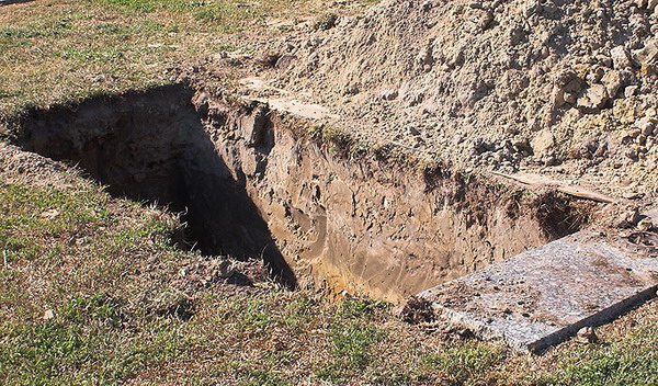 3-4 տարի առաջ ներկայացվել էր մի գյուտ՝ դագաղը գերեզման իջեցնելու սարք. «Հայկական ժամանակ»