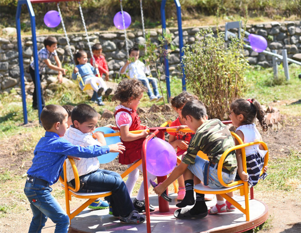 Լոռու և Շիրակի 4 համայնքների երեխաները նոր խաղահրապարակներ ունեն