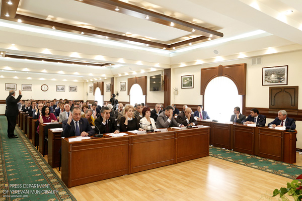Ավագանու որոշումով մի շարք ընտանիքներ բնակարան կստանան Երևանի ծննդյան օրվա առթիվ