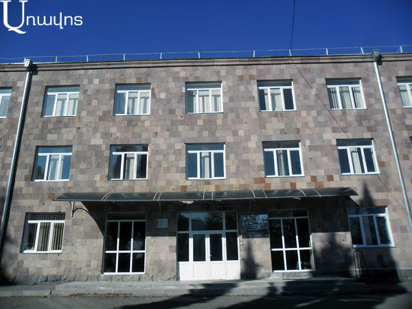 Ավտովթարից 2 վիրավորներին կտեղափոխեն Երեւան