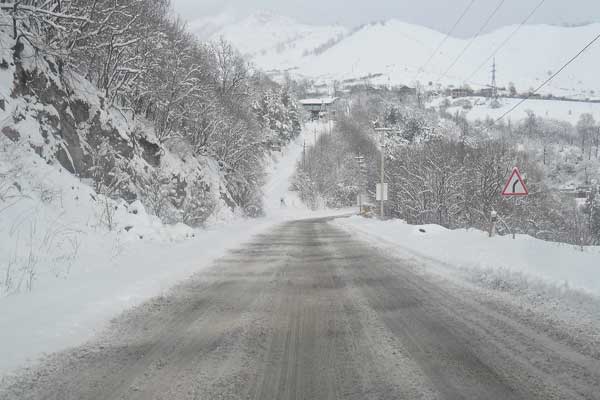 Ստեփանավանում ձյուն է տեղում