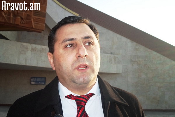 Սամվել Ֆարմանյանը չմեկնաբանեց վարչապետի՝ ՀՀԿ-ին անդամակցելը (Տեսանյութ)