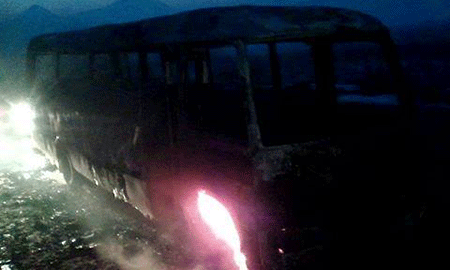Արարատի մարզում զինվորների տեղափոխող ավտոբուս է այրվել. «Ազատություն»