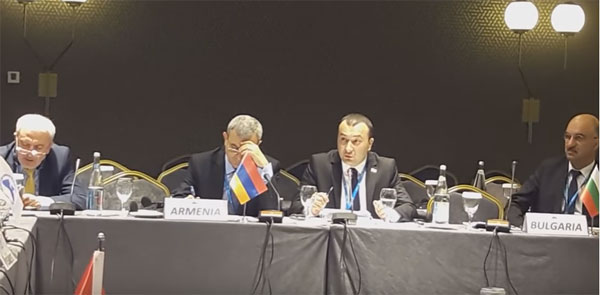 Վեճ` հայ և ադրբեջանցի պատգամավորների միջև (տեսանյութ)