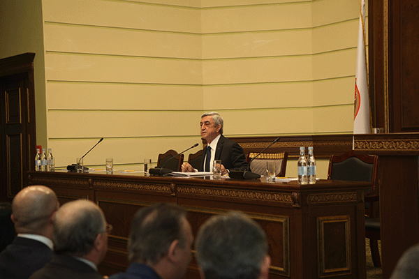 Սերժ Սարգսյանը կմնա ՀՀԿ-ի ղեկավար. Գագիկ Մինասյան