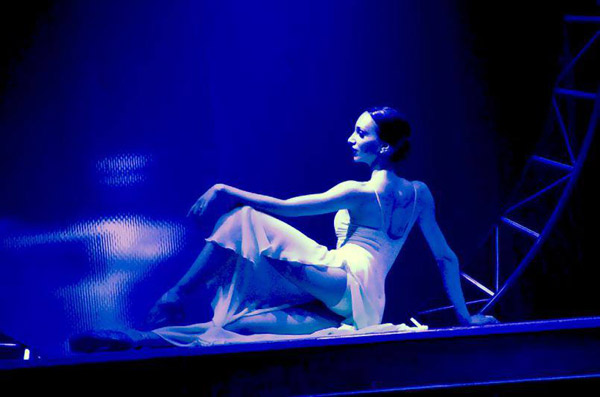 Հայտնի պարուհուն  մարմնավորում է հայ պարուհին