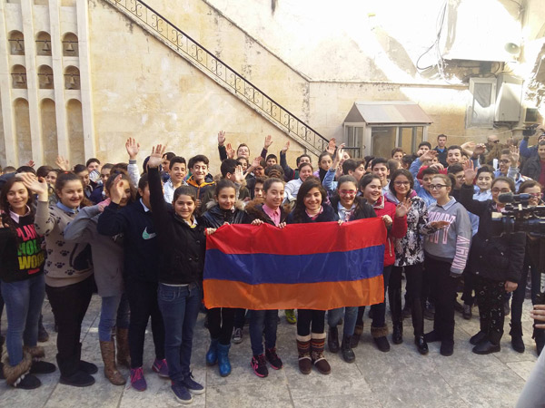 Լաթաքիա հասավ Հայաստանից մարդասիրական օգնության առաջին խմբաքանակը (Տեսանյութ)