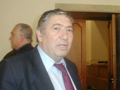 Երևանում հերթական անգամ թալանել են Ազգային ժողովի նախկին պատգամավոր, ԲՀԿ-ական Նապոլեոն Ազիզյանին. Shamshyan.com
