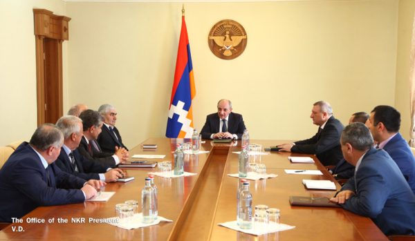 Բակո Սահակյանն աշխատանքային խորհրդակցություն է հրավիրել