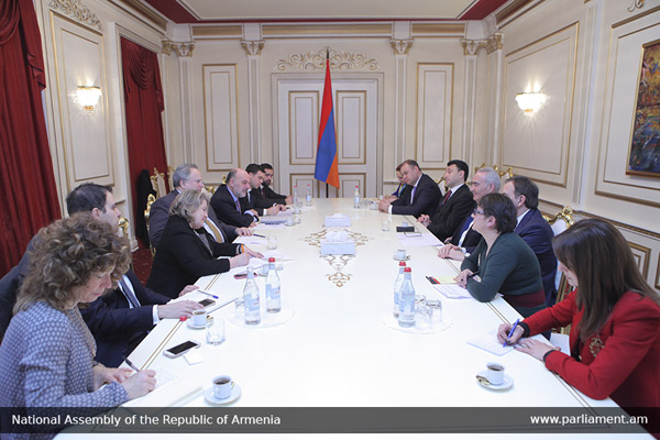 ԱԺ նախագահը փաստել է, որ հայ-հունական միջխորհրդարանական հարաբերություններն արդյունավետ են զարգանում