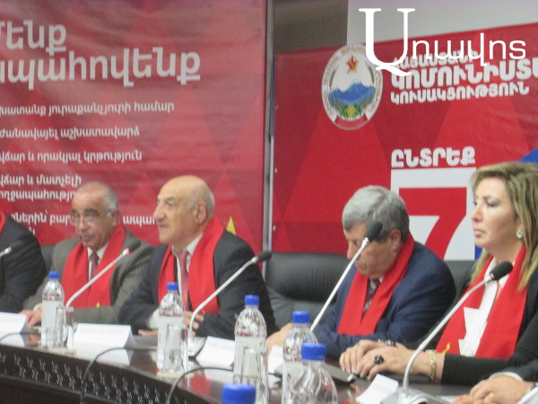 «Կոմկուսին առաջարկել են կոալիցիա կազմել». Տաճատ Սարգսյանը պատմեց ծիծաղելի առաջարկի մասին