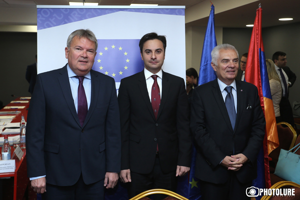 Մեկնարկել է ՀՀ-ի և ԵՄ-ի միջև Համապարփակ օդային փոխադրումների մասին համաձայնագրի շուրջ բանակցություններ վարելու առաջին փուլը