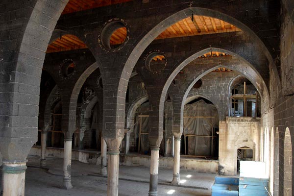 Թուրքիոյ մէջ դատարանը դադրեցուած է Սուրբ Կիրակոս եկեղեցւոյ պետականացումը