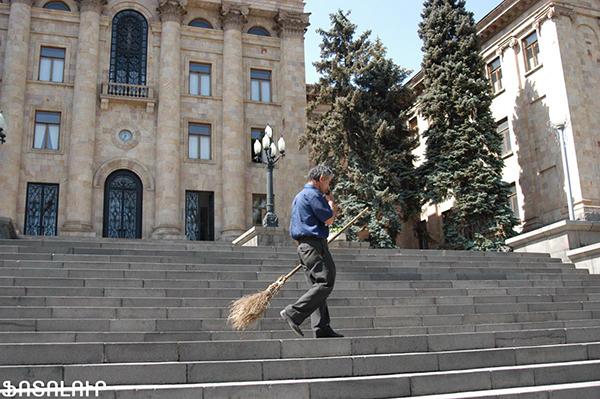 Մանդատները հետ տալու ժամանակը