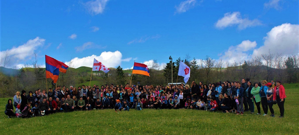 «Եռատոն 2017» Երկրորդ Բացօթյա Փառատոնը կայացավ Դիդգորիում. armenian-community.ge