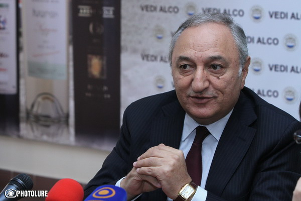 «Եթե այսպես շարունակվի, կհասնենք Տիգրան Մեծ, որ հասկանանք՝ ով, ինչ սխալներ է արել, որ մուռ հանենք». Վարդան Բոստանջյան