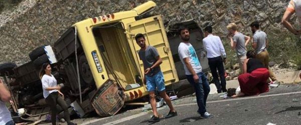 Թուրքիայում զբոսաշրջային ավտոբուս է շրջվել. կա 20 զոհ