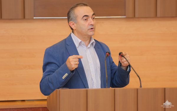 Թևան Պողոսյան. Ադրբեջանը շփման գծի ողջ երկայնքով ոչ միայն զարկ է տվել ինժեներական աշխատանքներին, այլ …