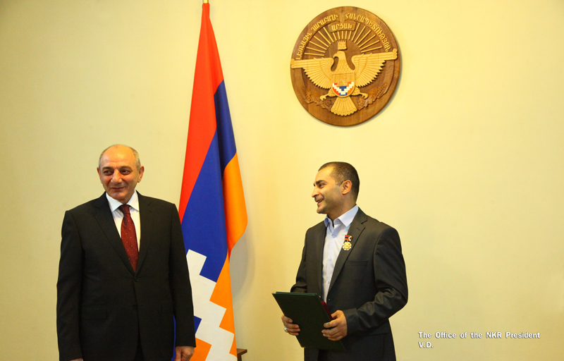 Վիկ Դարչինյանը` Արցախում