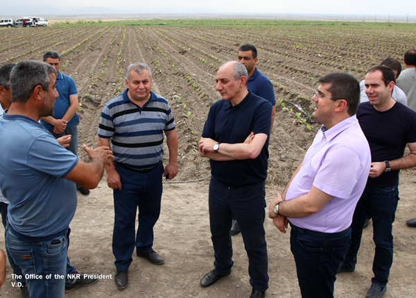 Բակո Սահակյանն այցելել է Մարտունու, Ասկերանի եւ Մարտակերտի շրջաններ