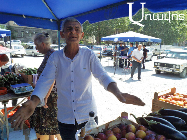 «Թաքնված տեսախցիկներ կան, գյուղացին միամիտ գալիս է ու…». Երեւանում գյուղմթերք վաճառող (Տեսանյութ)