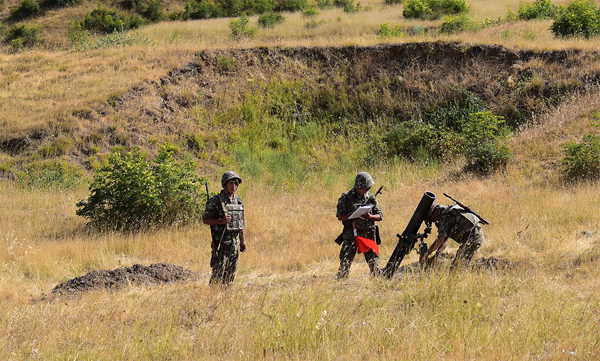 «Տնեցիների հետ կռվեցի, գնացի Ղարաբաղ, 22 տարեկան էի, ԵՊՀ ուսանող». «Արծիվ» մահապարտների ջոկի անդամ Նորիկ Սահակյան