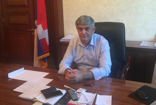 «Մեզ անհրաժեշտ է առավել ևս շեշտադրում կատարել Արցախի Հանրապետության քաղաքացիության իրողության վրա». Վիտալի Բալասանյան