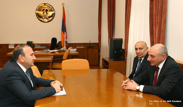 Բակո Սահակյանն ընդունել է Լեւոն Մկրտչյանին