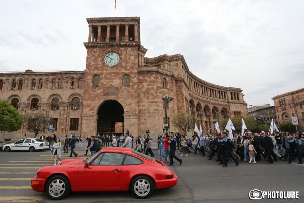 6,2 տոկոս տնտեսական ակտիվության պայմաններում աշխատանքից ստացված հասարակության եկամուտները չնչին փոփոխության են ենթարկվել. «Հայոց աշխարհ»