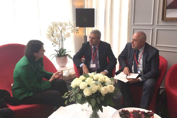 Նախարար Վահան Մատիրոսյանը հանդիպել է տրանսպորտի հարցերով ԵՄ հանձնակատար  Վիոլետա Բուլչին 