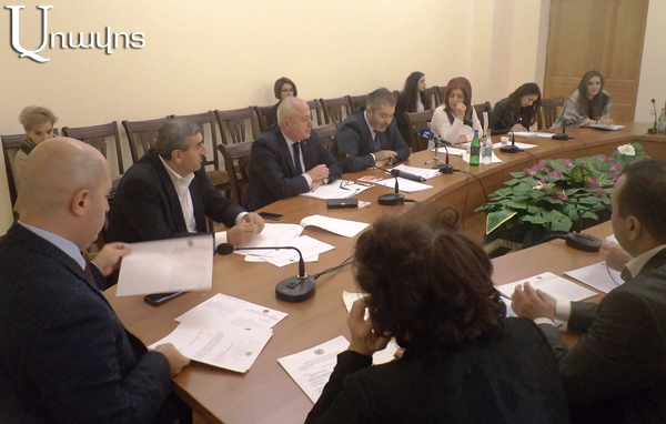 «Որ նավ չունենք, ի՞նչ հարց տանք». ԱԺ-ում վիճարկեցին ՀՀ-ի «ծովային հնարավորությունները» (Տեսանյութ)