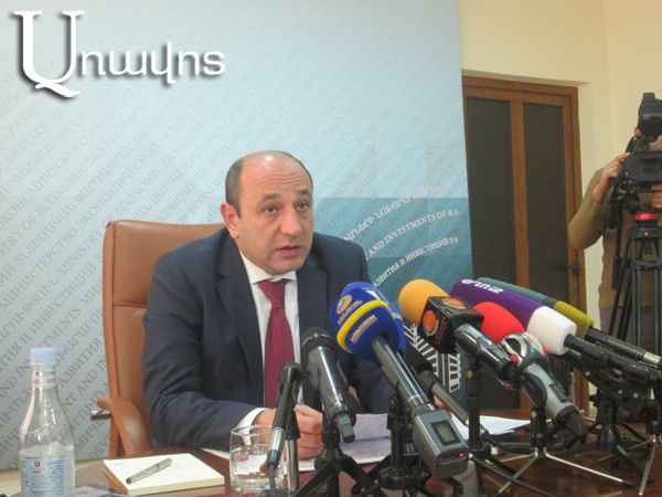 Սուրեն Կարայանը մեծահարուստ ռուսաստանահայերի խոստացած ներդրումների ու արտագաղթի մասին (Տեսանյութ)
