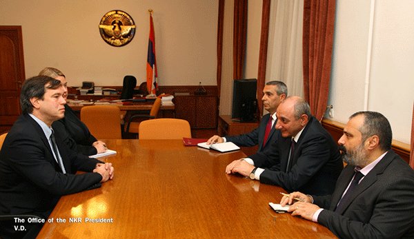 Բակո Սահակյանը ԵԱՀԿ ՄԽ ԱՄՆ-ի նորանշանակ համանախագահի հետ քննարկել է սահմաններում տիրող իրավիճակը