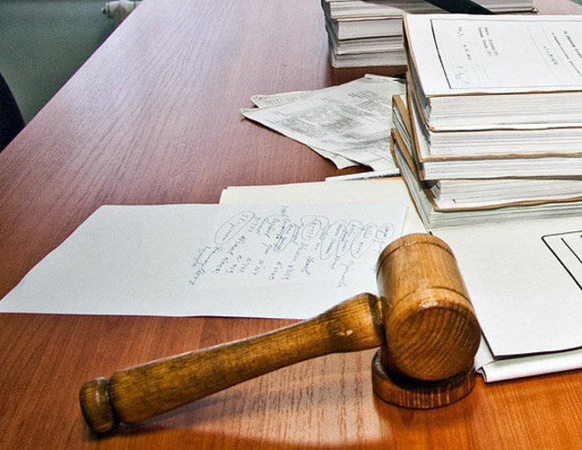 Մոսկվաբնակ հայ երգչուհու  բողոքի հիման վրա հետաքննիչն իր հետ դատարան էր բերել գործի նյութերը