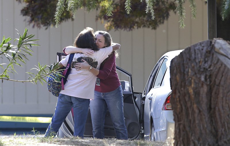 Կալիֆորնիայում տղամարդը անկանոն կրակ է բացել 7 կետերում, այդ թվում՝ դպրոցում. կան զոհեր (Տեսանյութ)