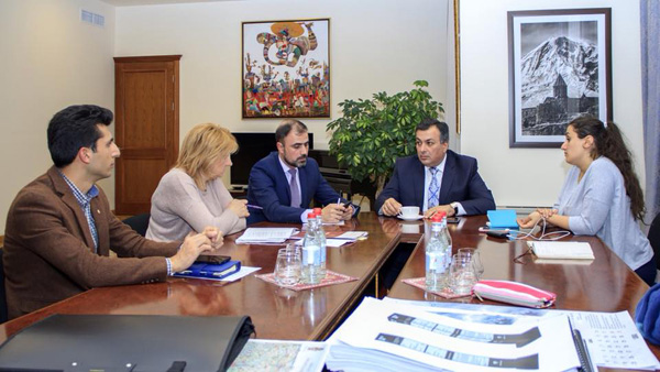 Նախարար Ամիրյանի պահանջն է, որ Գրքի երևանյան առաջին փառատոնը շատ լավը լինի