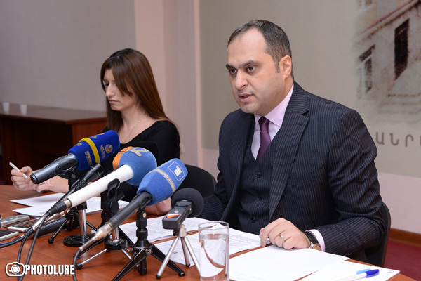 Արա Զոհրաբյանը նույնասեռականների խտրականության մասին. «Կարող է գոմաղբ ուտողների միություն ստեղծեն ու քարոզեն՝ ճիշտն այսպես է» (Տեսանյութ)