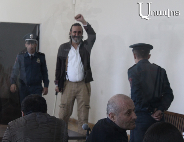 «Ստում են՝ ինձ գունավոր մատիտներ չեն տվել». գեղանկարիչ «Սասնա ծուռը»՝ դատավորին
